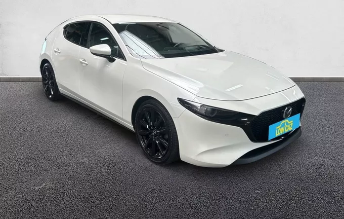 MAZDA MAZDA 3 Mazda3 5 portes 2.0L SKYACTIV-X M Hybrid 180 ch BVM6 Exclusive extérieur trois quart avant droit 213387