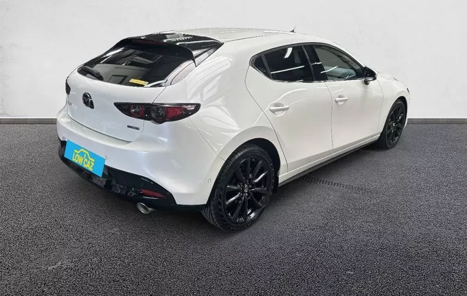 MAZDA MAZDA 3 Mazda3 5 portes 2.0L SKYACTIV-X M Hybrid 180 ch BVM6 Exclusive extérieur trois quart arrière droit 213387