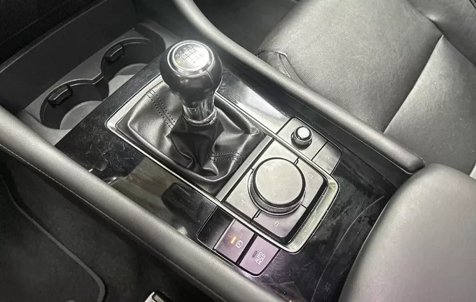 MAZDA MAZDA 3 Mazda3 5 portes 2.0L SKYACTIV-X M Hybrid 180 ch BVM6 Exclusive photo 15 213387