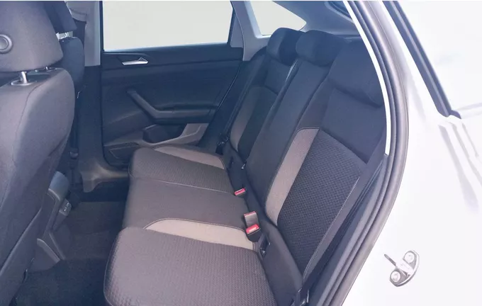VOLKSWAGEN TAIGO 1.0 TSI 116 DSG7 VW Edition extérieur arrière 6059