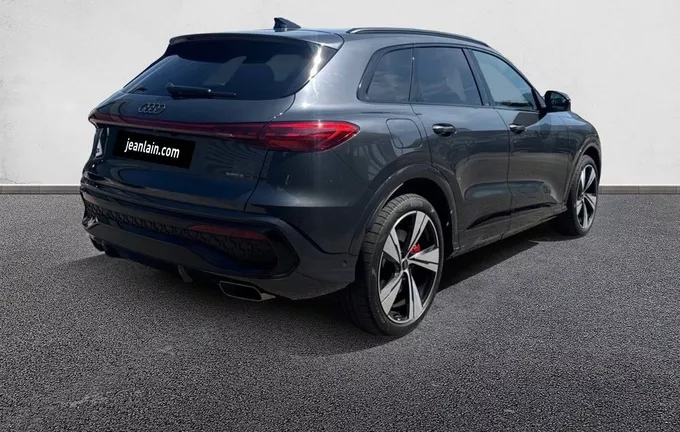 AUDI Q5 e-hybrid 367 ch S tronic 7 Quattro S line extérieur trois quart arrière droit 6027
