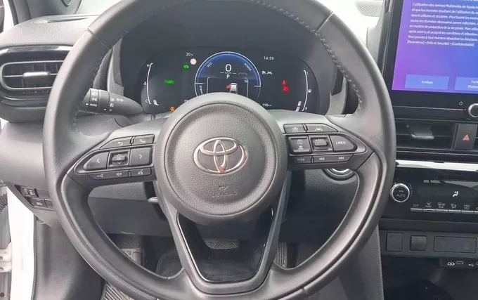 TOYOTA YARIS CROSS Hybride 116h 2WD Design photo 12 1103926