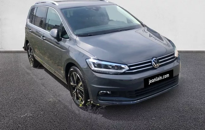 VOLKSWAGEN TOURAN 1.5 TSI EVO 150 DSG7 7pl Style extérieur trois quart avant droit 6670