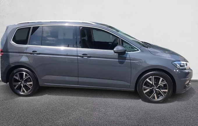 VOLKSWAGEN TOURAN 1.5 TSI EVO 150 DSG7 7pl Style extérieur côté droit 6670