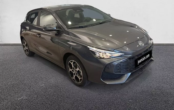 MG MG3 1.5 L Hybrid+ 195 ch Comfort extérieur trois quart avant droit 8647