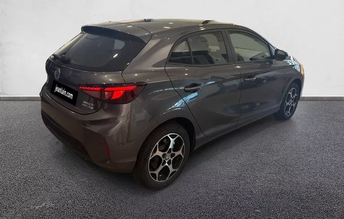 MG MG3 1.5 L Hybrid+ 195 ch Comfort extérieur trois quart arrière droit 8647