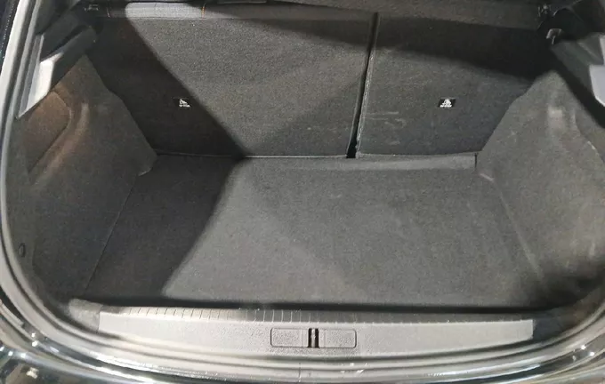 PEUGEOT 208 100 S&S BVM6 Style extérieur arrière 944345