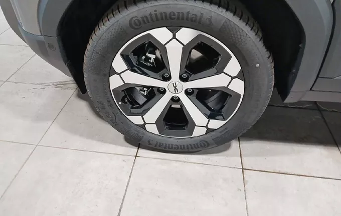 DACIA DUSTER Hybrid-G 150 4x4 Journey photo 13 946185