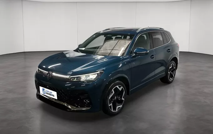 VOLKSWAGEN TIGUAN 1.5 eHybrid 272ch DSG6 R-Line Exclusive extérieur trois quart avant gauche 2131819