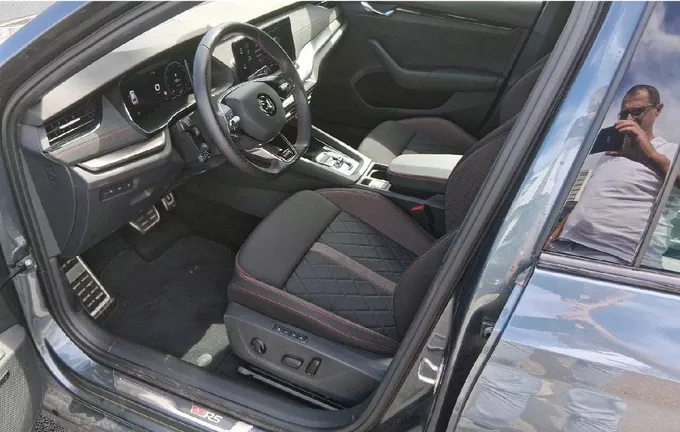 SKODA OCTAVIA 2.0 TDI 200 ch DSG7 RS photo 13 450811