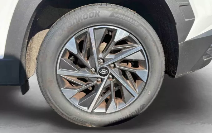 HYUNDAI TUCSON 1.6 T-GDI 150 Hybrid 48V DCT-7 Creative photo 9 14093