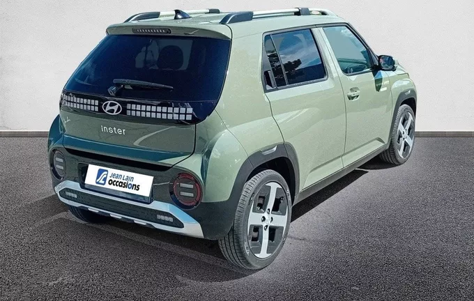 HYUNDAI INSTER 49 kWh Creative extérieur trois quart arrière droit 5550462