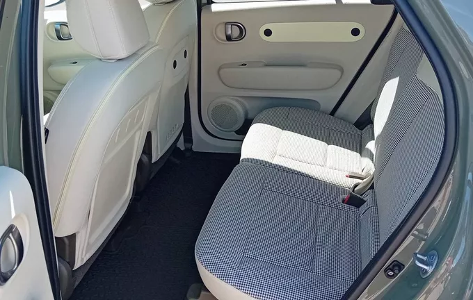 HYUNDAI INSTER 49 kWh Creative photo 17 5550462