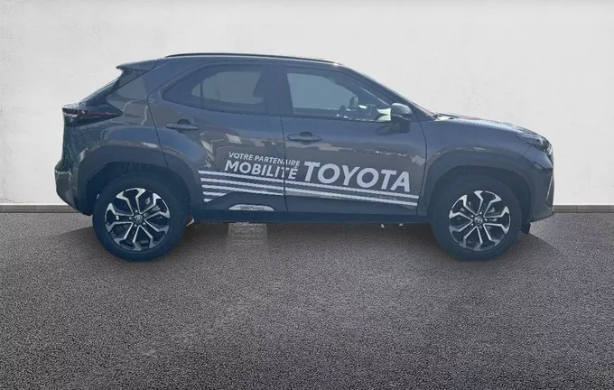 TOYOTA YARIS CROSS Hybride 116h 2WD Design extérieur côté droit 97725