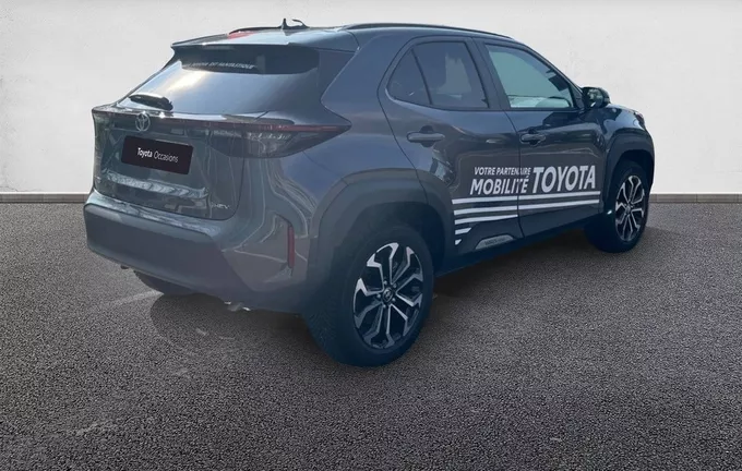 TOYOTA YARIS CROSS Hybride 116h 2WD Design extérieur trois quart arrière droit 97725