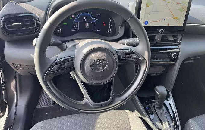 TOYOTA YARIS CROSS Hybride 116h 2WD Design photo 12 97725