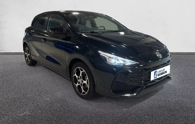MG MG3 1.5 L Hybrid+ 195 ch Luxury extérieur trois quart avant droit 601161