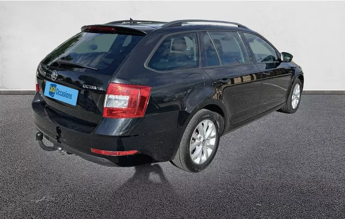SKODA OCTAVIA Combi 1.6 TDI 116 ch SCR FAP DSG7 Business extérieur avant 2127450