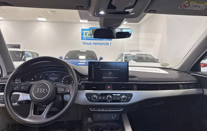 AUDI A4 35 TDI 163 S tronic 7 Business Line photo 18 213459