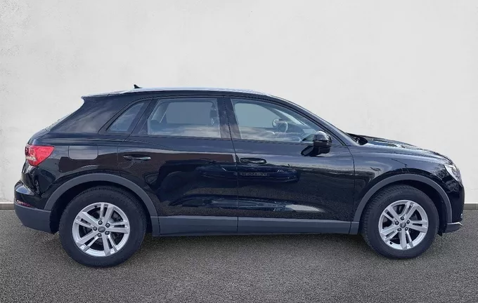 AUDI Q3 35 TDI 150 ch S tronic 7 extérieur côté droit 212640