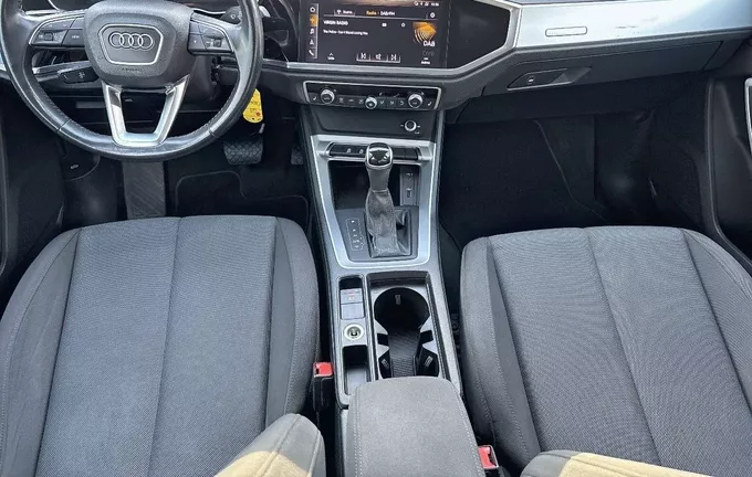 AUDI Q3 35 TDI 150 ch S tronic 7 photo 18 212640