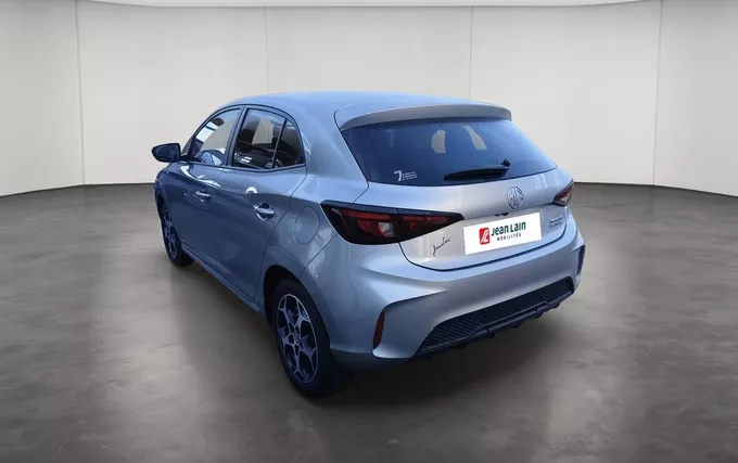 MG MG3 1.5 L Hybrid+ 195 ch Luxury extérieur trois quart arrière gauche 7651