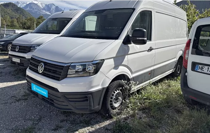 VOLKSWAGEN UTILITAIRES CRAFTER VAN 35 L3H3 2.0 TDI 140 CH BVA BUSINESS extérieur avant 106241