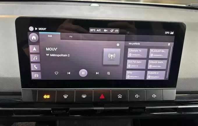 MG MG4 Electric 64kWh - 150 kW 2WD Luxury photo 16 601340