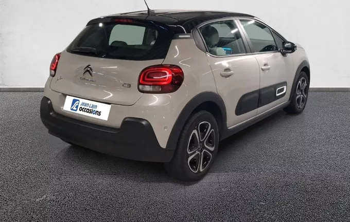 CITROEN C3 PureTech 110 S&S BVM6 Shine extérieur trois quart arrière droit 2132048