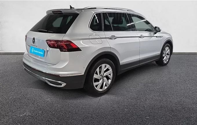 VOLKSWAGEN TIGUAN 1.5 TSI 150ch DSG7 Elegance extérieur trois quart arrière droit 2126911