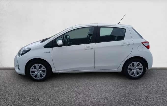 TOYOTA YARIS Hybride 100h Dynamic extérieur côté gauche 1103370