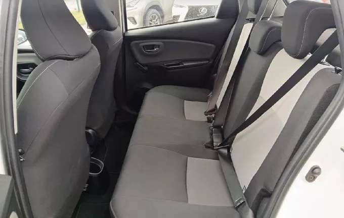 TOYOTA YARIS Hybride 100h Dynamic photo 17 1103370