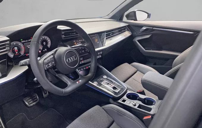 AUDI A3 Sportback TDI 150 S tronic 7 S line photo 11 2128084