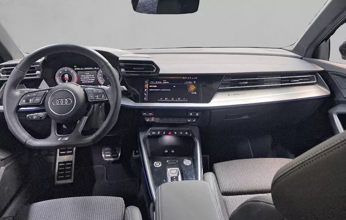 AUDI A3 Sportback TDI 150 S tronic 7 S line photo 18 2128084