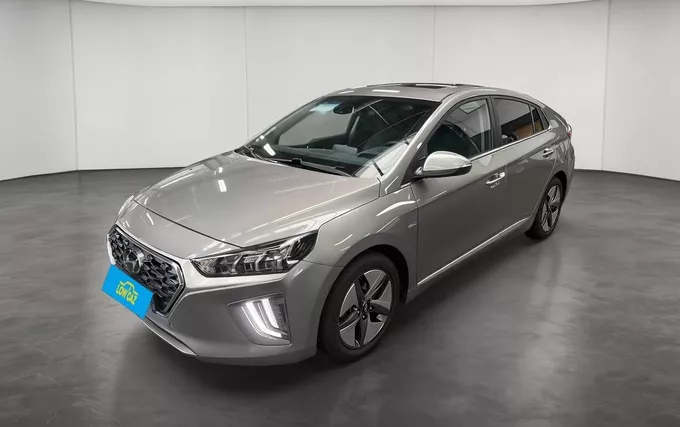 HYUNDAI IONIQ Hybrid 141 ch Business extérieur trois quart avant gauche 14071
