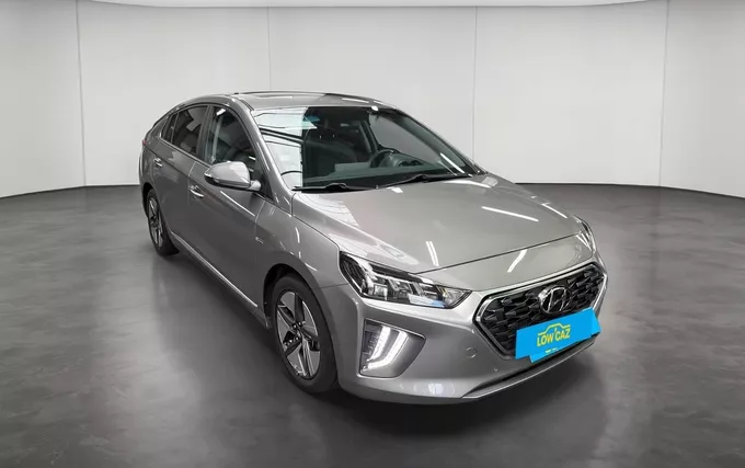 HYUNDAI IONIQ Hybrid 141 ch Business extérieur trois quart avant droit 14071