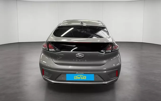 HYUNDAI IONIQ Hybrid 141 ch Business extérieur arrière 14071