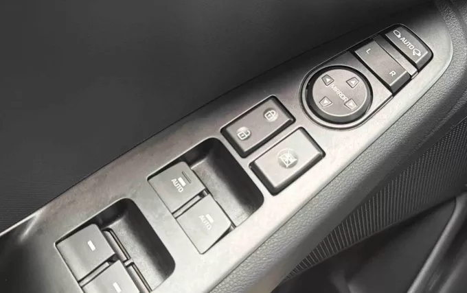 HYUNDAI IONIQ Hybrid 141 ch Business photo 14 14071
