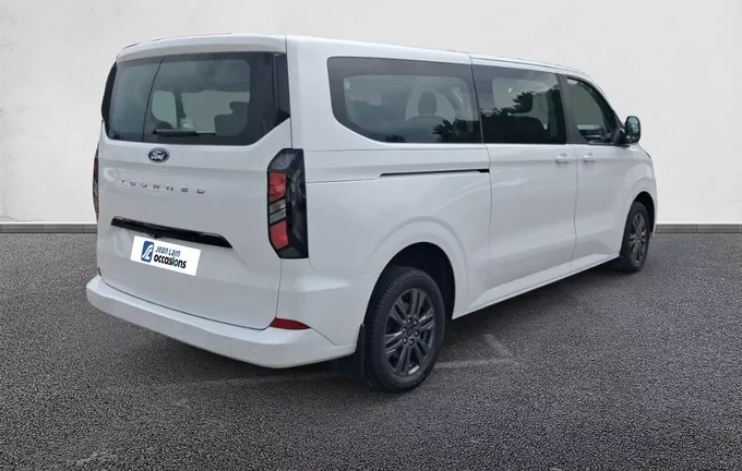FORD TOURNEO Custom 320 L2H1 2.0 EcoBlue 150 ch Titanium extérieur trois quart arrière droit 106302