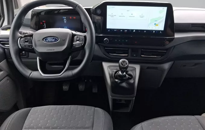 FORD TOURNEO Custom 320 L2H1 2.0 EcoBlue 150 ch Titanium photo 18 106302