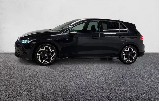 VOLKSWAGEN GOLF 1.5 eTSI EVO2 150 DSG7 R-Line extérieur trois quart arrière gauche 2128668