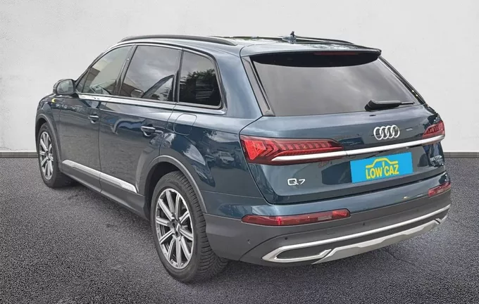AUDI Q7 55 TFSI e 380 Tiptronic 8 Quattro extérieur trois quart arrière gauche 213155
