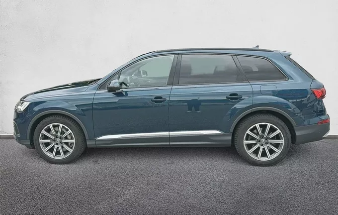 AUDI Q7 55 TFSI e 380 Tiptronic 8 Quattro extérieur côté gauche 213155