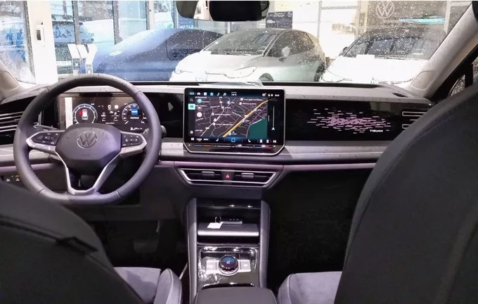 VOLKSWAGEN TIGUAN 1.5 eTSI 150ch DSG7 Elegance photo 15 5001