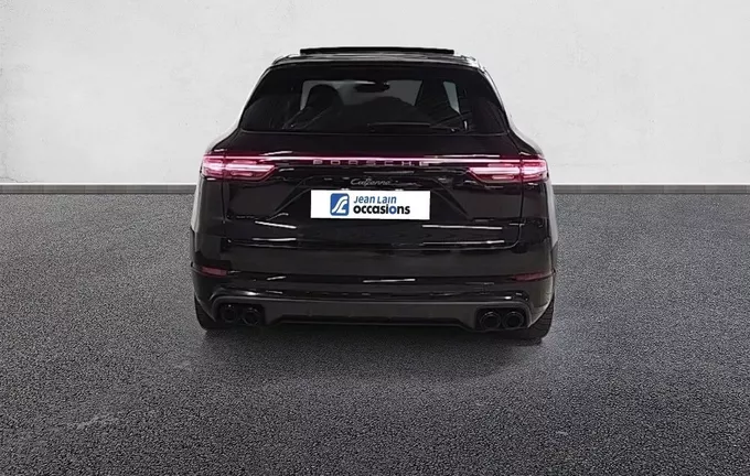 PORSCHE CAYENNE E-Hybrid 3.0 V6 462 ch Tiptronic BVA Platinum Edition extérieur arrière 2125368