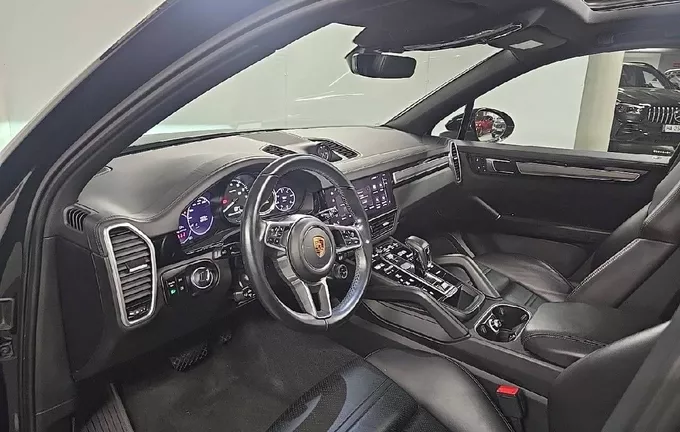 PORSCHE CAYENNE E-Hybrid 3.0 V6 462 ch Tiptronic BVA Platinum Edition photo 11 2125368