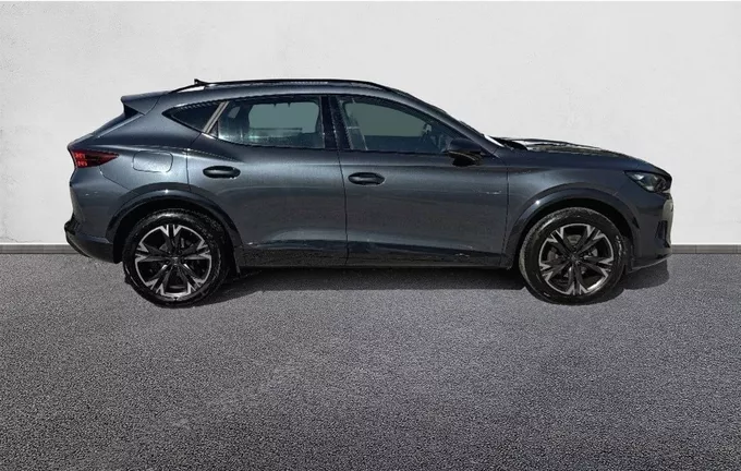 CUPRA FORMENTOR 1.5 eTSI Hybrid 150 ch DSG7 V extérieur côté droit 2129899