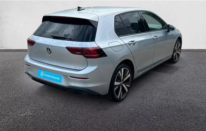 VOLKSWAGEN GOLF 1.5 eTSI EVO2 116 DSG7 VW Edition extérieur avant 2129888