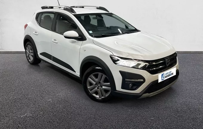 DACIA SANDERO ECO-G 100 Confort extérieur trois quart avant droit 2129001