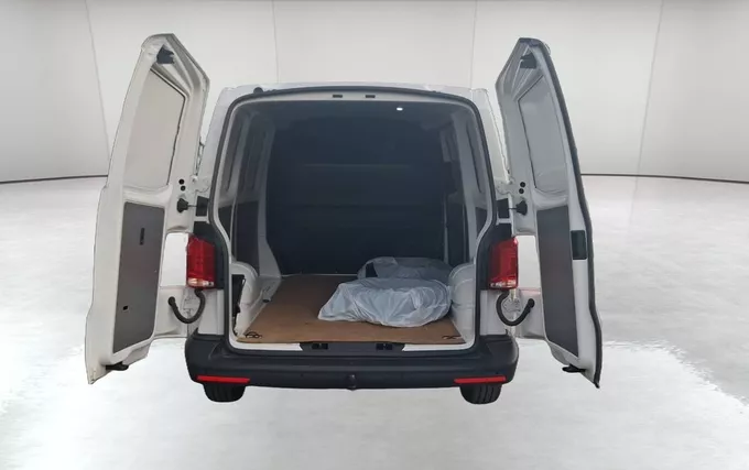 VOLKSWAGEN UTILITAIRES TRANSPORTER 6.1 VAN L1H1 2.0 TDI 110 BVM5 BUSINESS photo 10 106334
